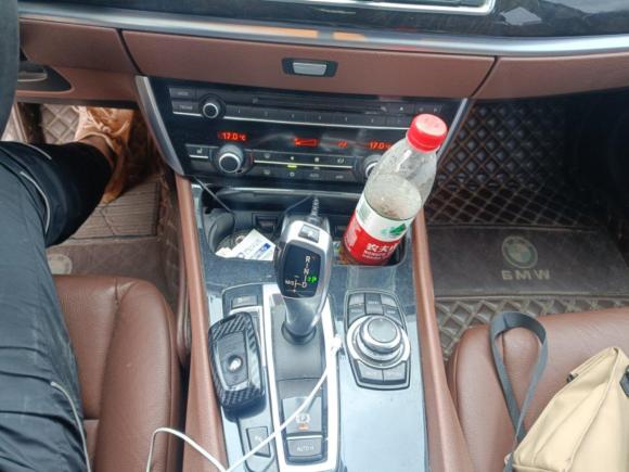 [青岛·鲁B] 二手宝马宝马5系GT2011款 535i 典雅型