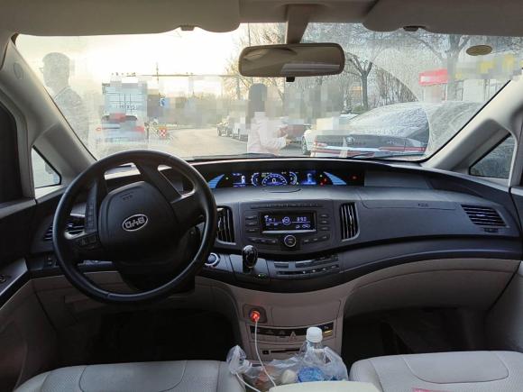 [北京·冀E] 二手比亚迪比亚迪e62016款 400 豪华版