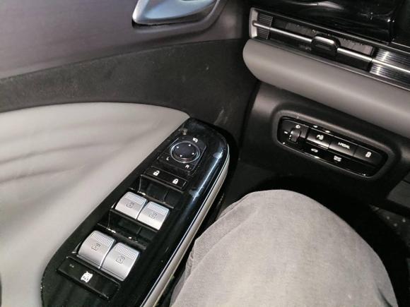 [广州·粤A] 二手埃安AION S Plus2022款 70 智领版