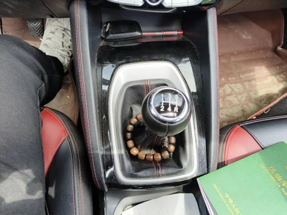 [上海·贵E] 二手中华中华V32017款 1.5L 手动智能型