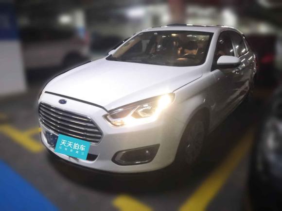 福特福睿斯2015款 1.5L 自动时尚型「深圳二手车」「天天拍车」