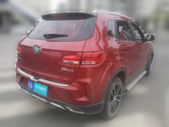 [成都·川A] 二手奔腾奔腾X402017款 1.6L 手动豪华型