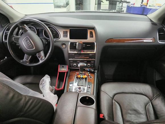 [成都·川A] 二手奥迪奥迪Q72013款 35 TFSI 进取型