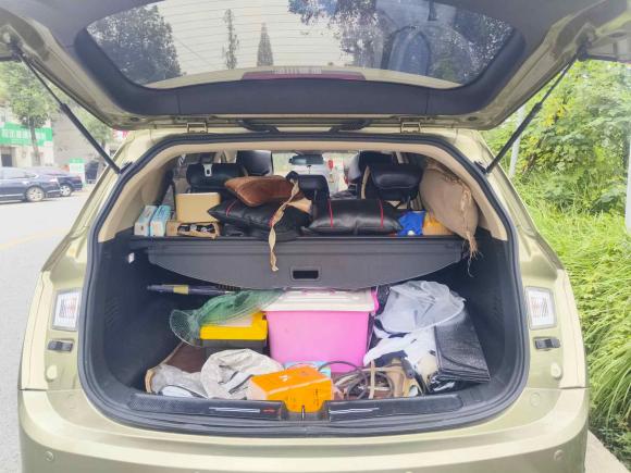 [成都·川A] 二手宝骏宝骏5602015款 1.8L 手动豪华型