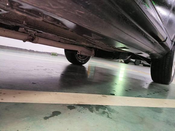 [济南·鲁A] 二手路虎神行者22011款 2.2T SD4 HSE柴油版