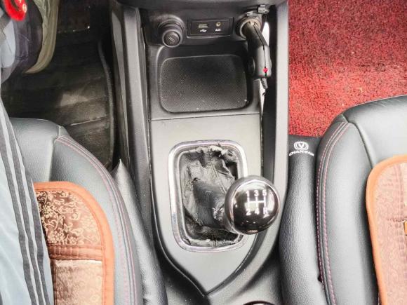 [上海·贵C] 二手长安长安CS352016款 1.6L 手动豪华型 国V