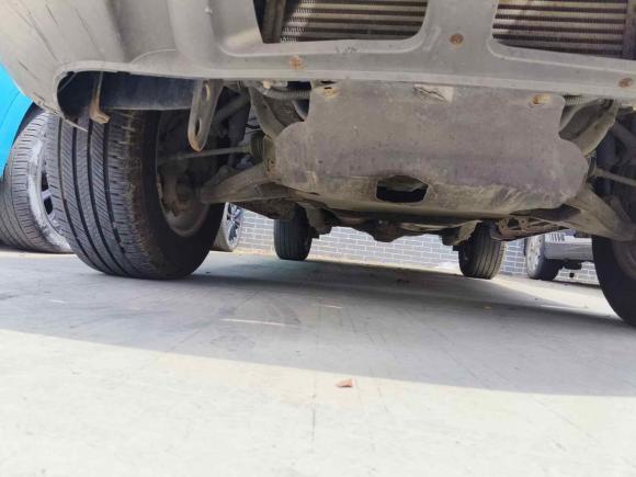 [佛山·贵H] 二手江铃驭胜S3502013款 2.4T 自动两驱柴油豪华版5座