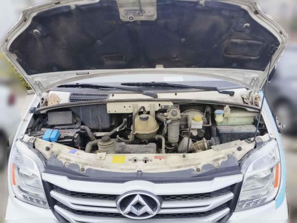 [合肥·皖A] 二手上汽大通MAXUS新途V802018款 2.5T 6挡手动厢式货车短轴中顶2/3座