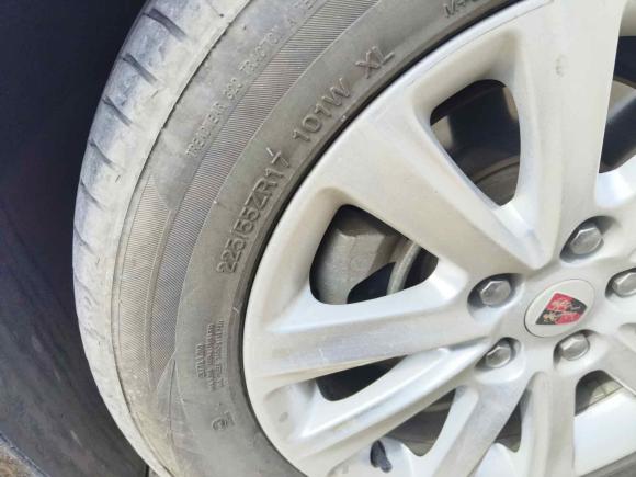 [济南·鲁A] 二手荣威荣威9502012款 2.0L 舒适版