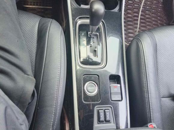 [成都·川A] 二手三菱欧蓝德2018款 2.4L 四驱精英版 5座