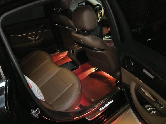 [武汉·鄂A] 二手奔驰奔驰E级2020款 E 300 L 运动时尚型