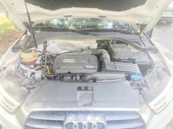 [深圳·粤T] 二手奥迪奥迪Q32018款 30周年年型 35 TFSI 时尚型