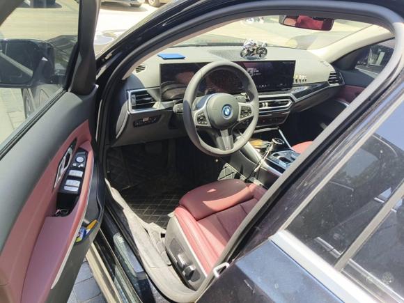 [杭州·浙A] 二手宝马宝马i32024款 eDrive 35 L