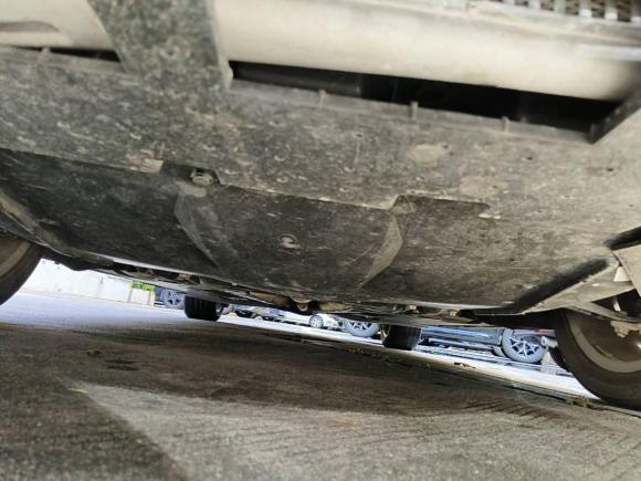 [深圳·粤B] 二手雪铁龙雪铁龙C62017款 380THP 尊贵型