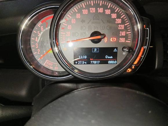 [南京·苏A] 二手MINIMINI2018款 1.5T COOPER 经典派 五门版