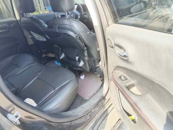 [常州·苏D] 二手Jeep指南者2017款 200TS 自动高性能四驱版