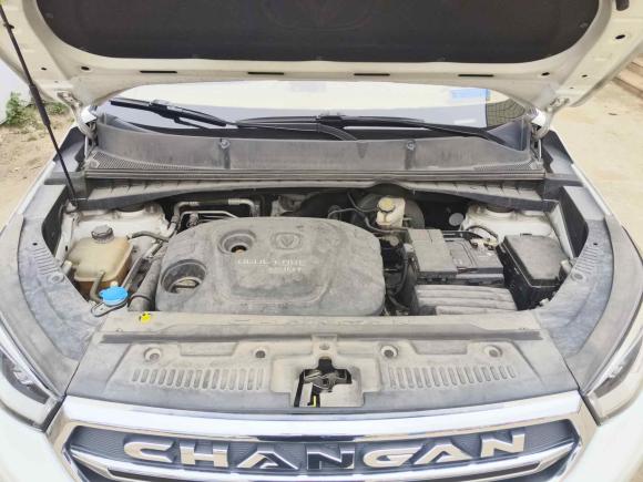 [青岛·鲁B] 二手长安长安CS552017款 1.5T 自动炫动型