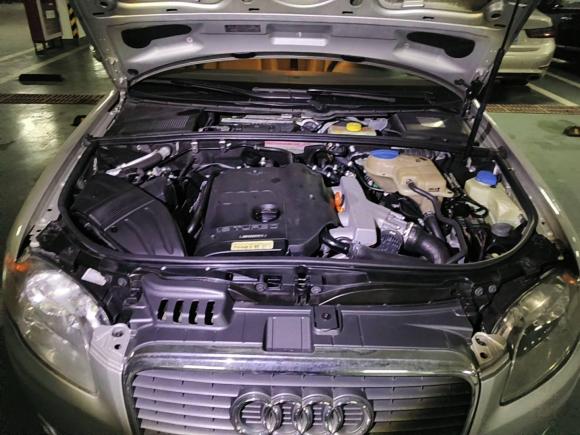 [上海·沪C] 二手奥迪奥迪A42006款 1.8T 7挡自动舒适型