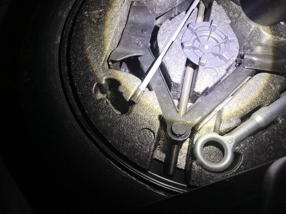 [上海·沪A] 二手沃尔沃沃尔沃XC602011款 T6 R-Design 个性运动版