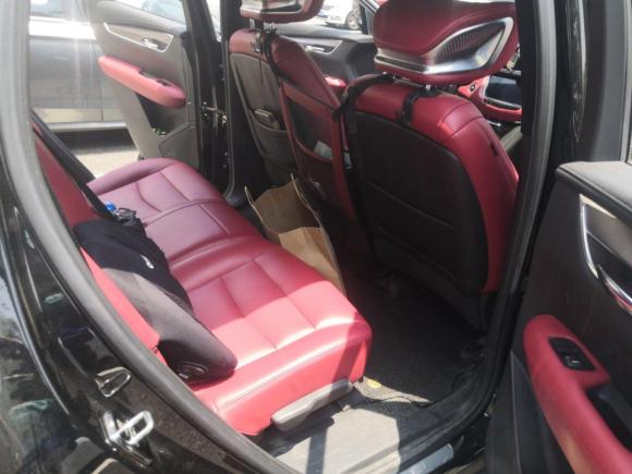 [青岛·鲁B] 二手凯迪拉克凯迪拉克XT62020款 28T 七座风尚型