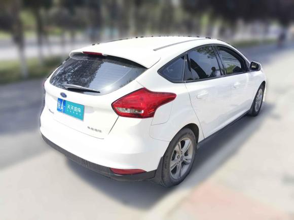 [西安·陕A] 二手福特福克斯2017款 两厢 1.6L 手动舒适型智行版