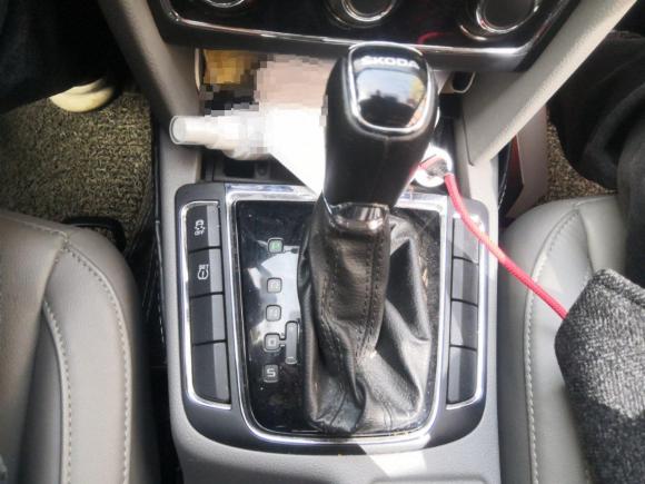 [西安·陕A] 二手斯柯达速派2013款 1.8TSI 自动名仕版