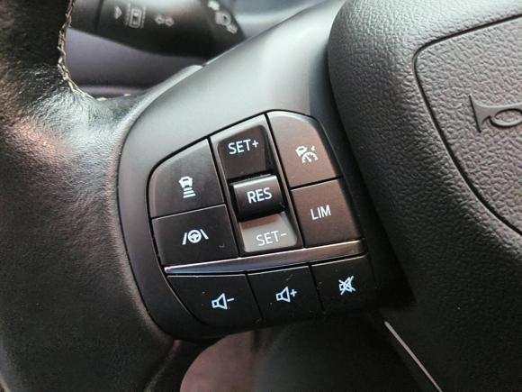 [上海·沪B] 二手福特锐界2021款 PLUS EcoBoost 245 两驱豪锐型 7座