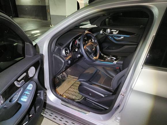 [上海·沪B] 二手奔驰奔驰GLC2017款 GLC 260 4MATIC 豪华型