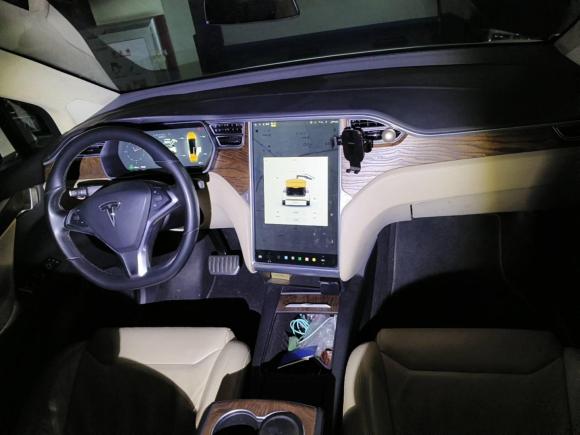 [广州·粤A] 二手特斯拉Model X2017款 Model X 100D 长续航版