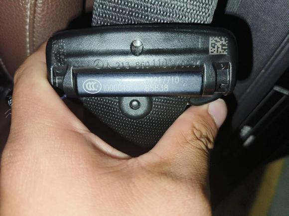 [济南·鲁A] 二手奔驰奔驰E级2019款 E 300 L 运动时尚型