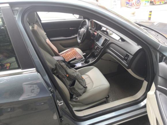 [成都·川A] 二手北京汽车绅宝D502014款 1.5L 手动舒适版