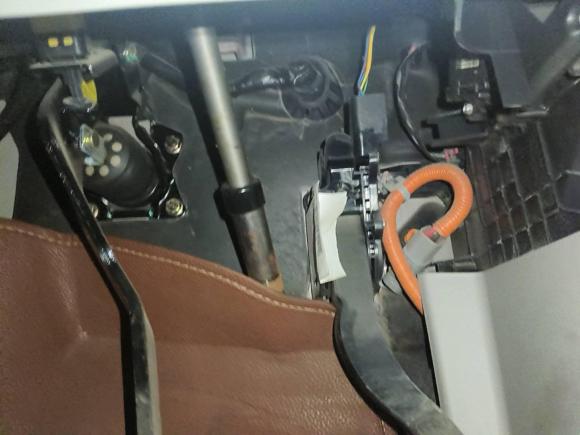 [宁波·浙B] 二手北汽新能源北汽新能源EV2015款 EV200 轻快版