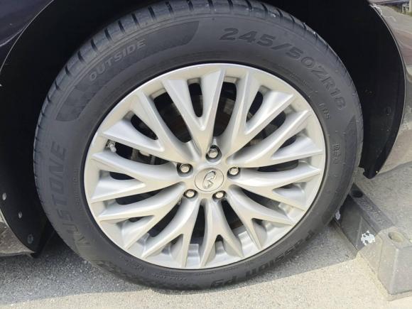 [合肥·皖A] 二手英菲尼迪英菲尼迪Q702015款 Q70L 2.5L 豪华版