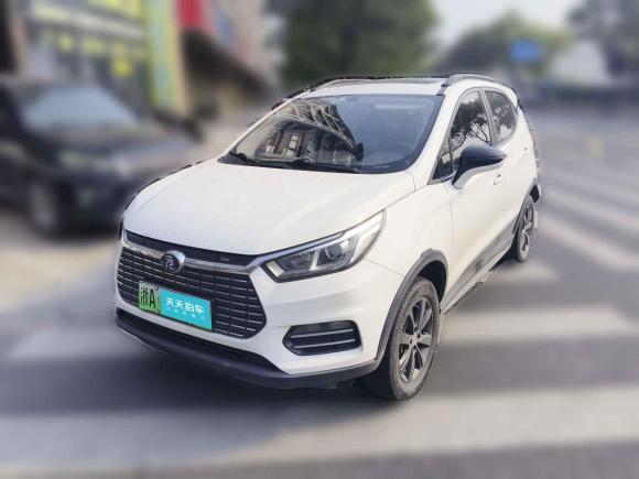 [义乌·浙A] 二手比亚迪元新能源2018款 EV360 智联炫酷型