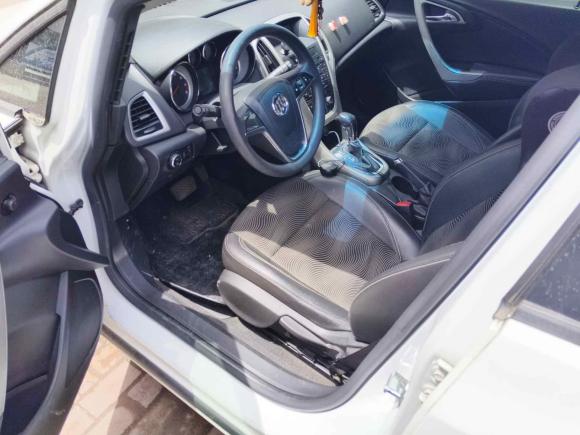 [西安·陕A] 二手别克英朗2013款 XT 1.6L 自动时尚版