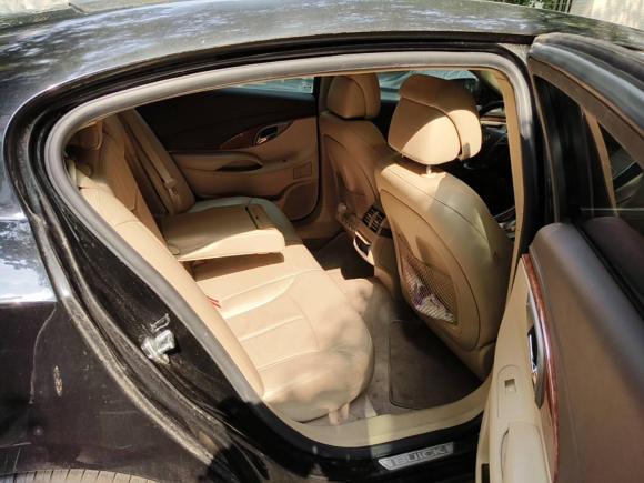 [上海·沪L] 二手别克君越2011款 2.4L SIDI豪雅版