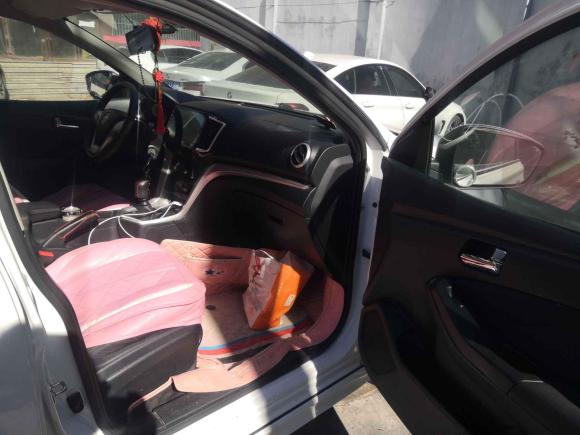 [杭州·贵C] 二手启辰启辰T702015款 2.0L 手动睿趣版