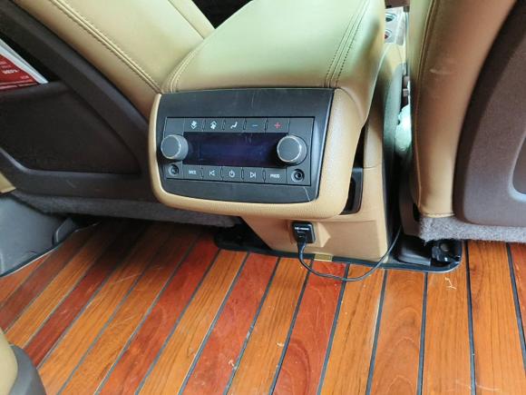 [济南·鲁A] 二手别克昂科雷2014款 3.6L 两驱精英舒适型