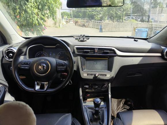 [佛山·粤X] 二手名爵名爵ZS2017款 1.5L 手动精英版