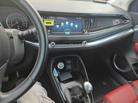 [深圳·粤B] 二手哈弗哈弗H2s2017款 蓝标 1.5T 手动精英型