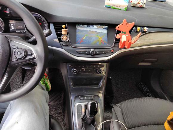 [上海·沪C] 二手别克威朗2016款 两厢 15S 自动领先型