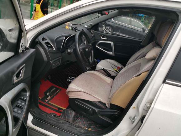 [苏州·苏U] 二手奇瑞瑞虎52014款 2.0L 手动家悦版