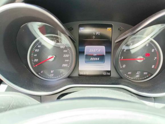 [青岛·鲁U] 二手奔驰奔驰C级2017款 C 200 L 运动版