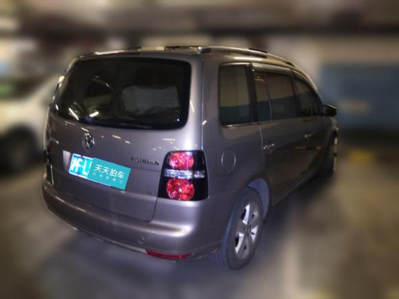 [上海·沪F] 二手大众途安2015款 1.4T DSG舒适版5座