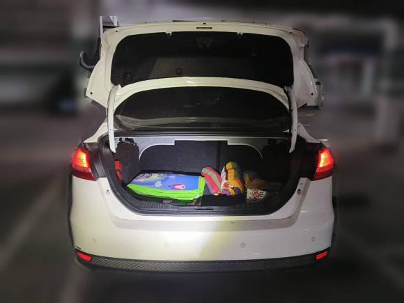 [南京·苏A] 二手福特福克斯2017款 三厢 1.6L 自动舒适型智行版