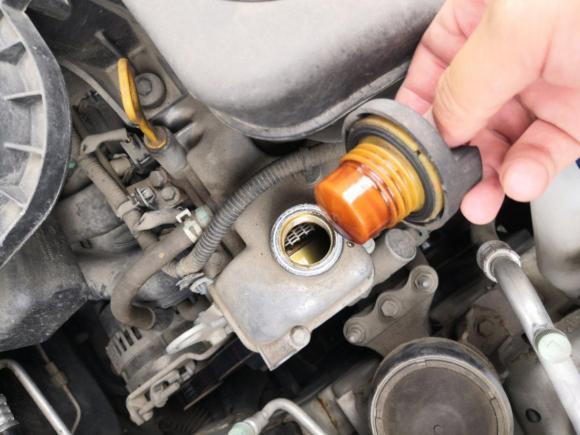 [湖州·苏E] 二手长安凯程长安欧尚A6002016款 1.5L 手动豪华型7座