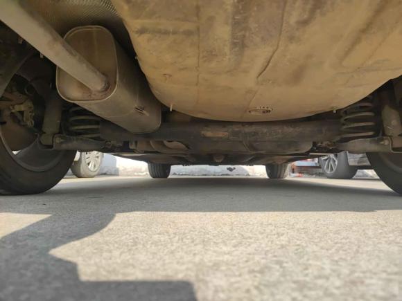 [无锡·豫P] 二手雪铁龙世嘉2016款 经典 三厢 1.6L 手动科技版