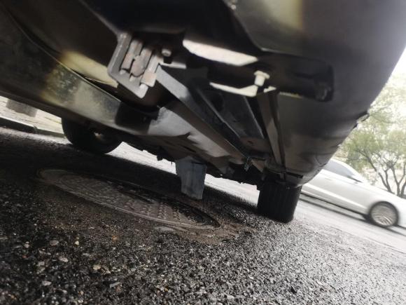 [南昌·赣A] 二手Jeep自由光2016款 2.4L 领先版