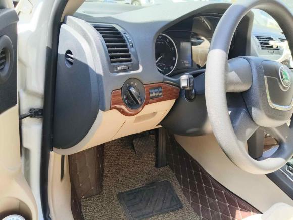 [南京·苏A] 二手斯柯达明锐2013款 1.4TSI DSG逸俊版