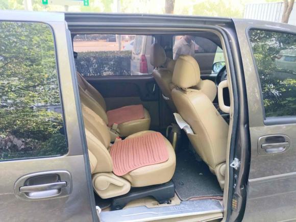 [合肥·皖A] 二手别克别克GL82014款 2.4L 经典版